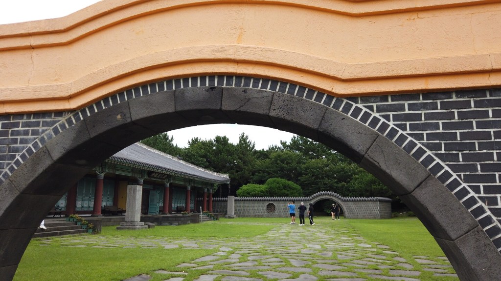 【済州】不老不死の薬を探す旅！徐福展示館ってどんなところ？（西帰浦／ソギポ）