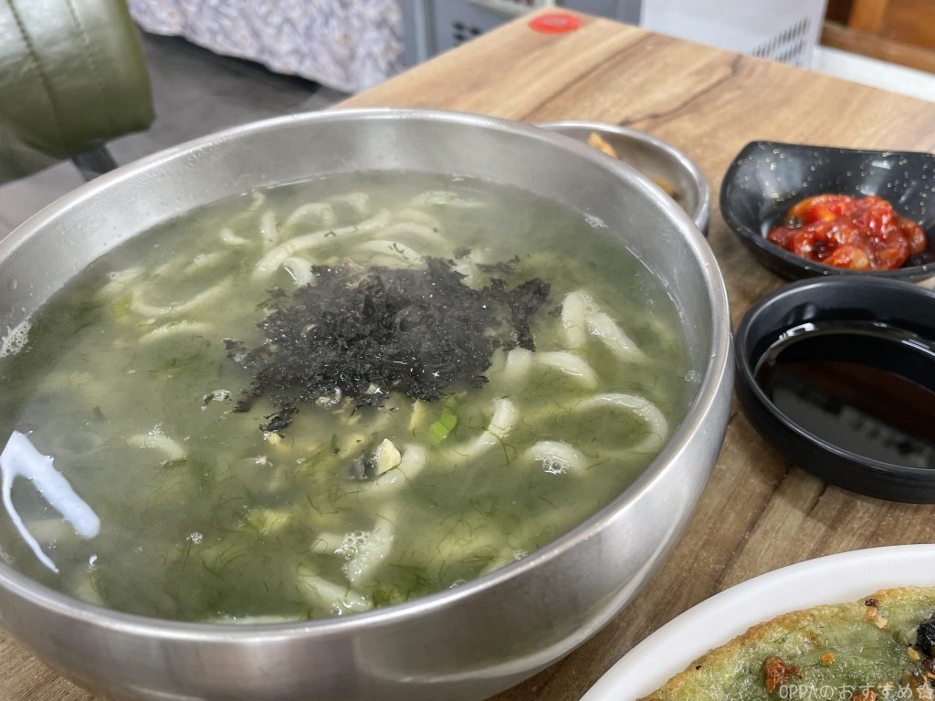 【済州】韓国うどんの名店「ハンリムカルグクス（한림칼국수）」で味わう絶品メセンイカルグクス（ハンリム）